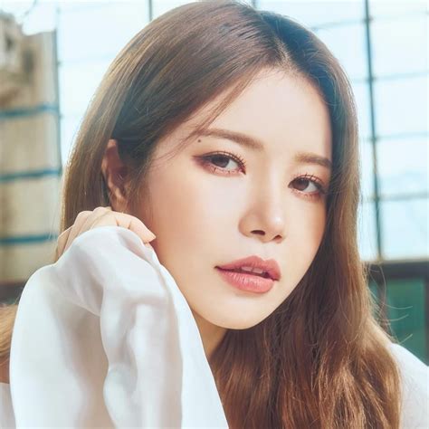 soolar kpop group|Solar (MAMAMOO) Lyrics, Songs, and Albums .